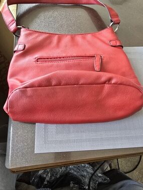Stylish Red Women’s Shoulder Bag with Front Zip Pocket